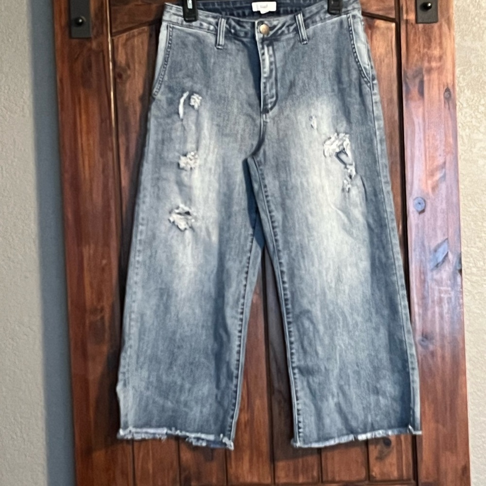 Easel Wide Leg Jeans